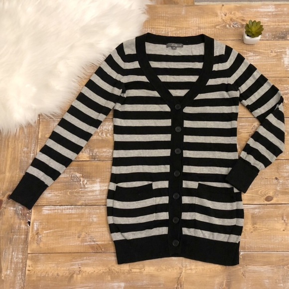 Black and Grey Striped Cardigan - Picture 2 of 4